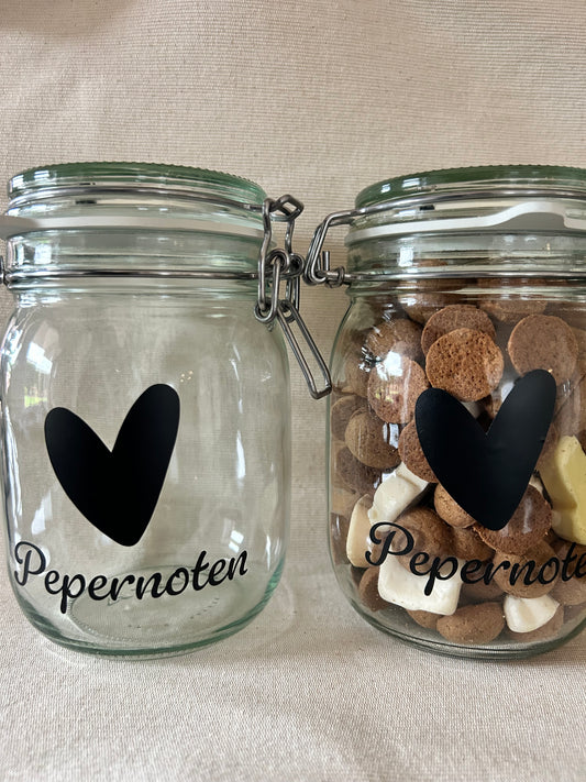 Pepernoten pot